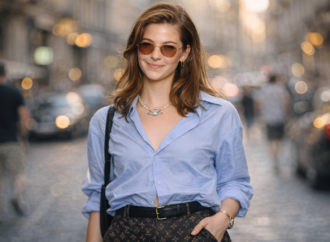 Amélie Pease: Biography, Background, and Growing Public Interest